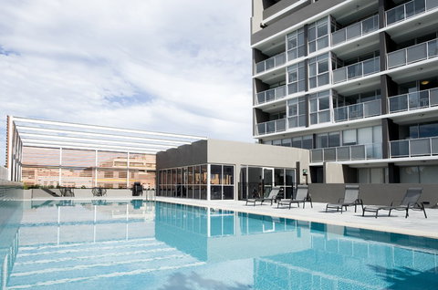 Chifley Apartments Newcastle - Accommodation Great Ocean Road 3