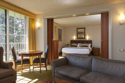 Country Club Tasmania - Accommodation Great Ocean Road 3