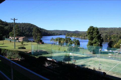 Juniors On Hawkesbury - Accommodation Great Ocean Road 0