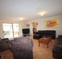 LJ Hooker Goolwa Holiday Rentals - 12 Willmett Road Goolwa Beach - Accommodation Great Ocean Road