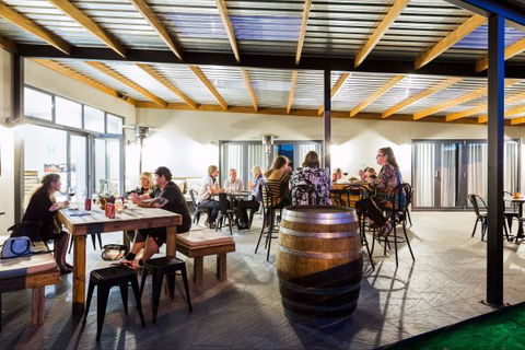 Comfort Inn Aden Mudgee - Accommodation Great Ocean Road 3