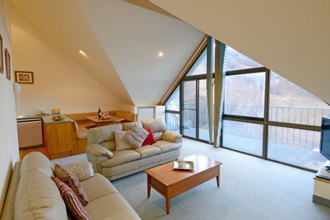 Falls Creek Country Club - Accommodation Great Ocean Road 4
