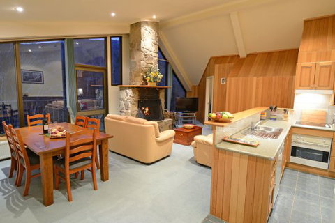 Falls Creek Country Club - Accommodation Great Ocean Road 5