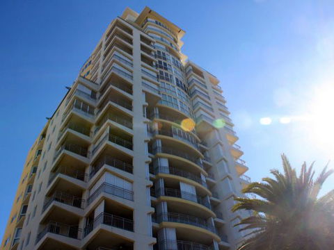 Indigo Blue Beachfront Holiday Apartments - Accommodation Great Ocean Road 1