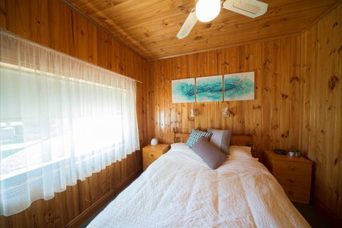 Mundic Waterfront Cottages - Accommodation Great Ocean Road 7
