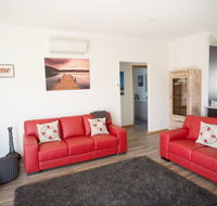 RED FIN part of BLUE FIN HOLIDAY HOMES - Accommodation Great Ocean Road