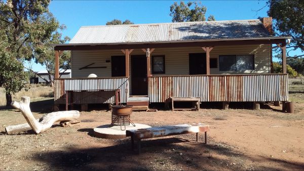 Tullibigeal NSW Accommodation Great Ocean Road