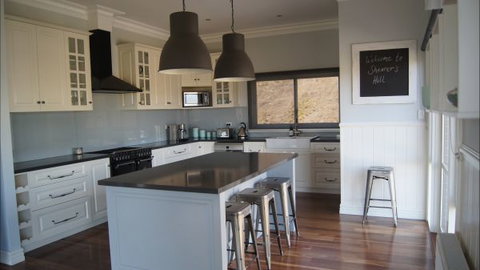 Shearer's Hill - Luxury Farm Stay - Accommodation Great Ocean Road 2