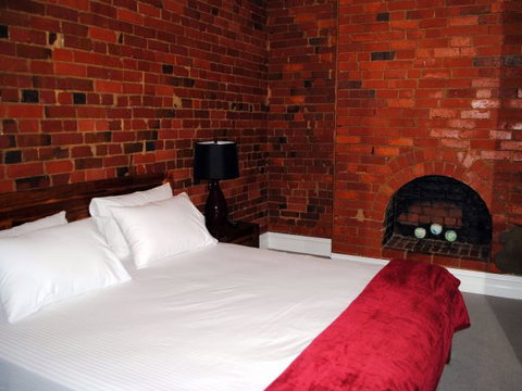 Sublime Spa Apartments On Murphy - Accommodation Great Ocean Road 3