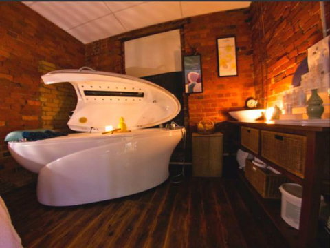 Sublime Spa Apartments On Murphy - Accommodation Great Ocean Road 7