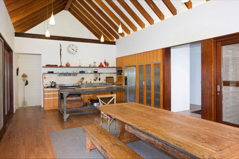 Vine Lodge Heritage Getaway - Accommodation Great Ocean Road 6