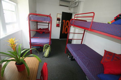 Zing! Backpackers Hostel - Accommodation Great Ocean Road 9
