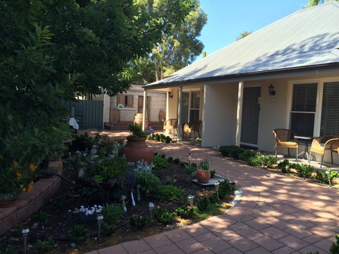 Hahndorf Oak Tree Cottages - Accommodation Great Ocean Road 0