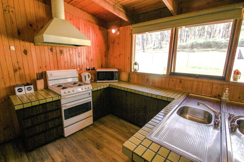 Sambar Lodge - Accommodation Great Ocean Road 4