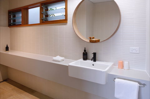 Studio At Careel Bay - Accommodation Great Ocean Road 3