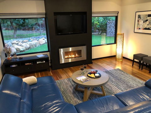 WA HomeStay - Accommodation Great Ocean Road 2