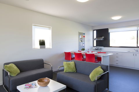 Western Sydney University Village Campbelltown - Accommodation Great Ocean Road 2