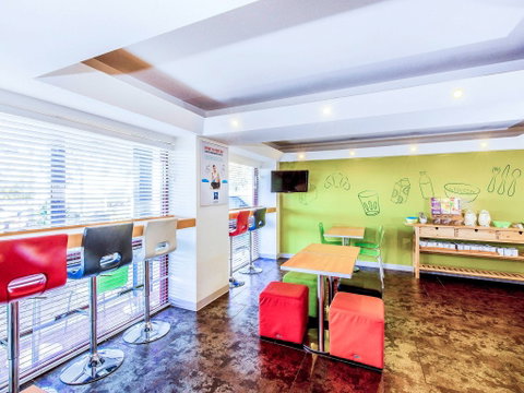 Ibis Budget Campbelltown - Accommodation Great Ocean Road 1