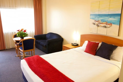 Karinga Motel, SureStay Hotel By Best Western - Accommodation Great Ocean Road 3