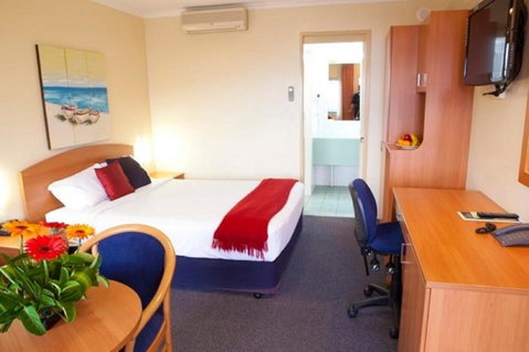 Karinga Motel, SureStay Hotel By Best Western - Accommodation Great Ocean Road 4
