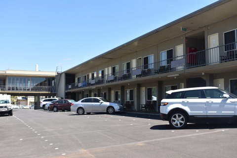 Karinga Motel, SureStay Hotel By Best Western - Accommodation Great Ocean Road 7