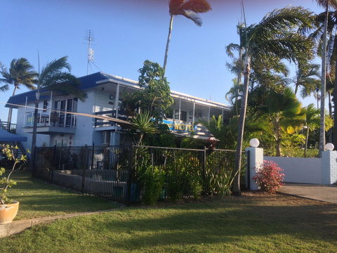 Cardwell Beachfront Motel - Accommodation Great Ocean Road 1