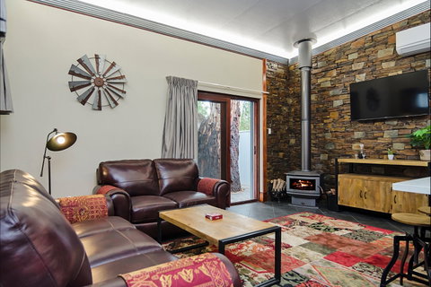 Eagle Foundry Bed & Breakfast - Accommodation Great Ocean Road 0