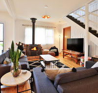 Hudson Bay at Basin View - Accommodation Great Ocean Road