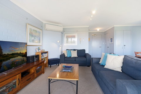 Newcastle Short Stay Apartments - Flagstaff Apartment - Accommodation Great Ocean Road 1
