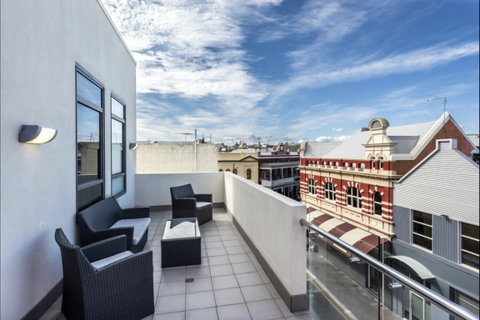Quality Suites Fremantle - Accommodation Great Ocean Road 0