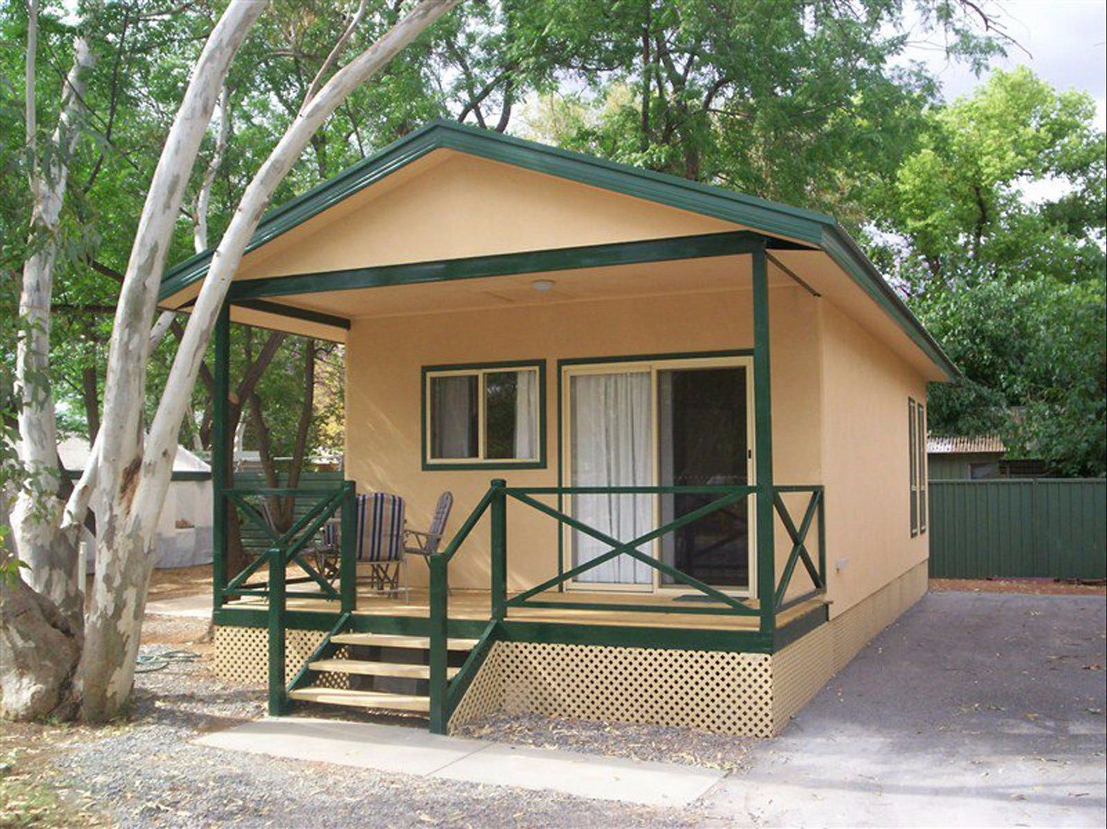 Larapinta NT Accommodation Great Ocean Road