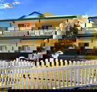 Clemandtines Vintage Beach Estate - Accommodation Great Ocean Road