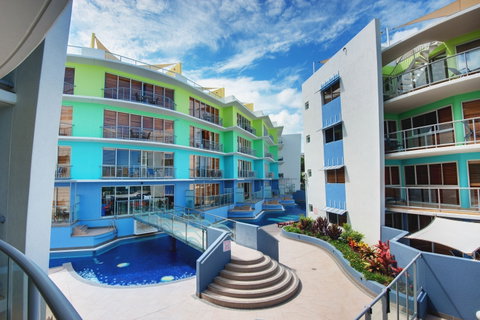 Rolling Surf Resort - Accommodation Great Ocean Road 1