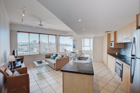 Rolling Surf Resort - Accommodation Great Ocean Road 2