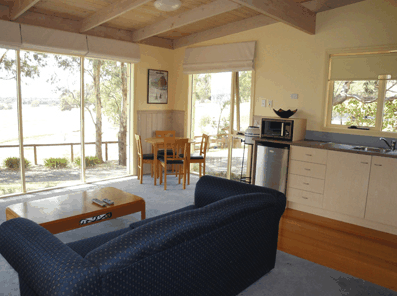 Off Mountain Accommodation - Accommodation Great Ocean Road 4