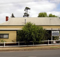 Pemberton Backpackers YHA  Budget Cottages - Accommodation Great Ocean Road
