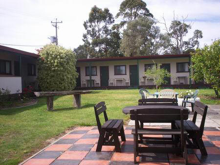 Tingle All Over - Youth Hostels Of Australia - Accommodation Great Ocean Road 4
