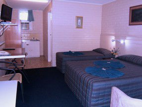 Whitsunday Palms Motel - Accommodation Great Ocean Road 3