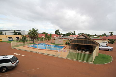 Bunbury Serviced Apartments - Accommodation Great Ocean Road 2