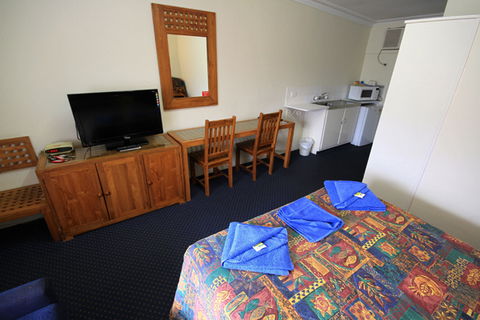 Bunbury Serviced Apartments - Accommodation Great Ocean Road 4