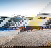 A One One Two at Island Beach - Accommodation Great Ocean Road