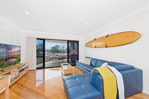Dolphin Cove  North Haven - Accommodation Great Ocean Road 0