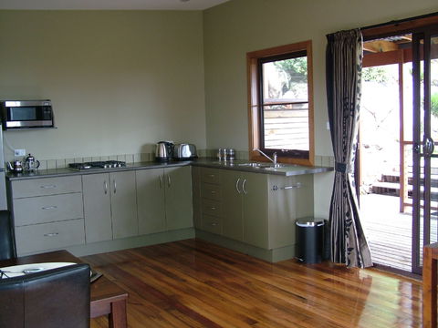 Sacred Mountain Retreat - Accommodation Great Ocean Road 2