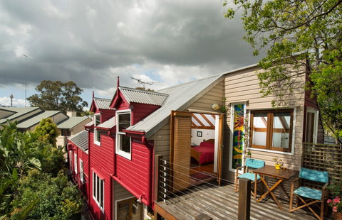 An Oasis In The City - Accommodation Great Ocean Road 0
