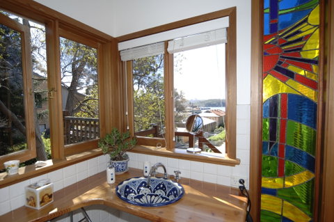 An Oasis In The City - Accommodation Great Ocean Road 2
