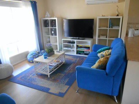 At The Beach - Accommodation Great Ocean Road 2