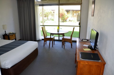 Coonawarra Motor Lodge - Accommodation Great Ocean Road 1