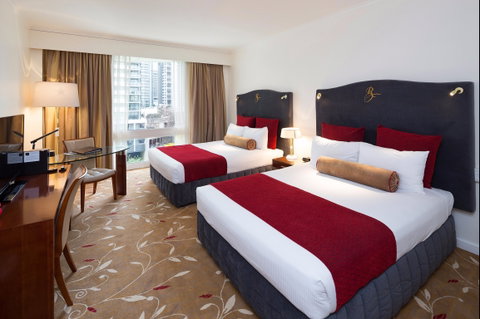 Royal On The Park Hotel And Suites - Accommodation Great Ocean Road 2