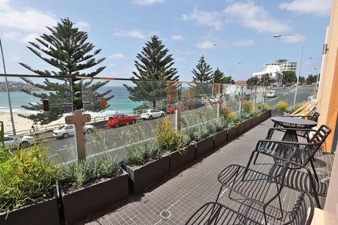 Bondi 38 Serviced Apartments - Accommodation Great Ocean Road 0