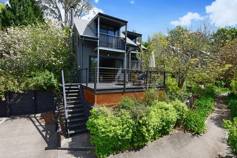 Cloudsong Chalets - Accommodation Great Ocean Road 2